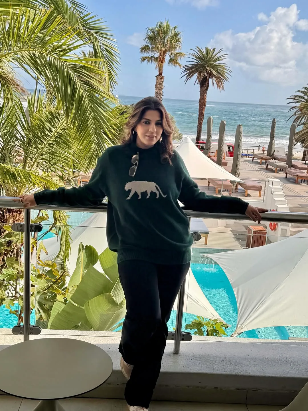 Pooja Dadlani Salary Per Month in Rupees