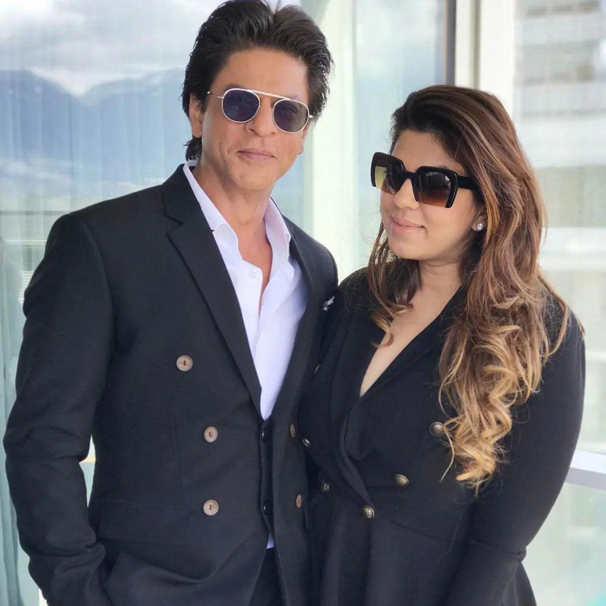 Shahrukh Khan Manager Pooja Dadlani Salary